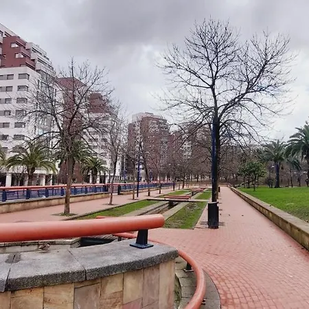 Lasai Con Parking Directo Апартаменти *