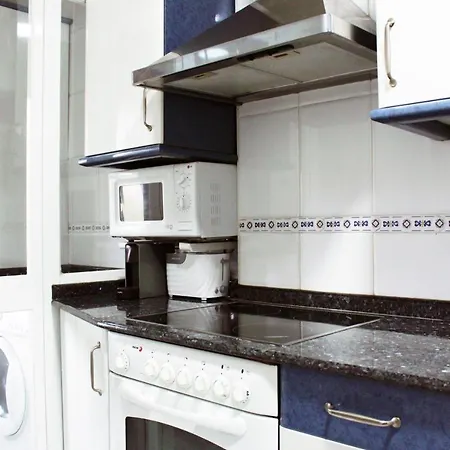 Lasai Con Parking Directo Апартаменти *